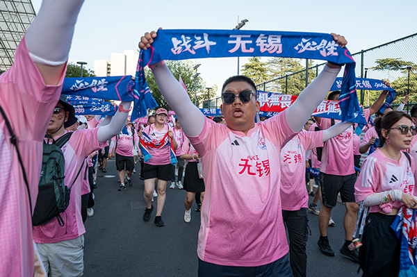 《战斗，无锡！》蔡贻锦 摄.jpg