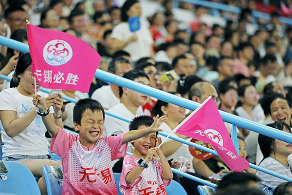 《无锡必胜》徐星审 摄.jpg